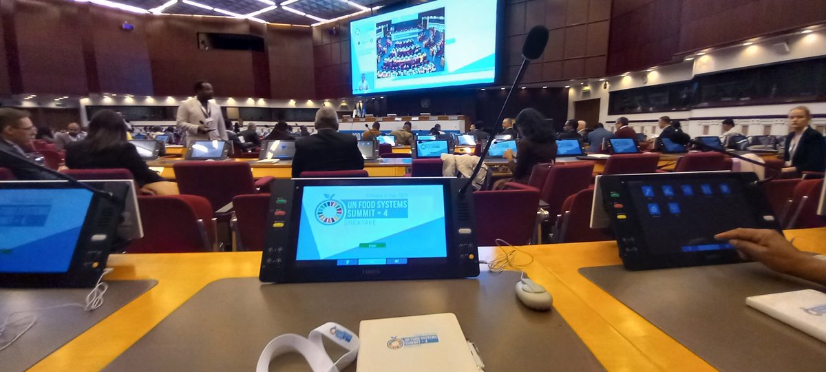 YibluFoods's tweet photo. Team Yiblu Foods is honored to be part of the UN Food Summit 2025!
Being part of this we will share, learn, and be inspired — and we can't wait to bring these ideas back to our communities. 💚🌱
#YibluFoods #UNFoodSummit2025 https://t.co/7J5Nnm3reO