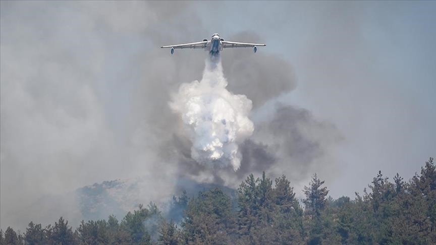 kuna_en's tweet image. Firefighting teams in #Turkiye are continuing to combat fires throughout Bursa, Karabuk &amp;amp; Kahramanmaras, Minister of Agriculture &amp;amp; Forestry Ibrahim Yumakli said.

kuna.net.kw/ArticleDetails…
#Kuna