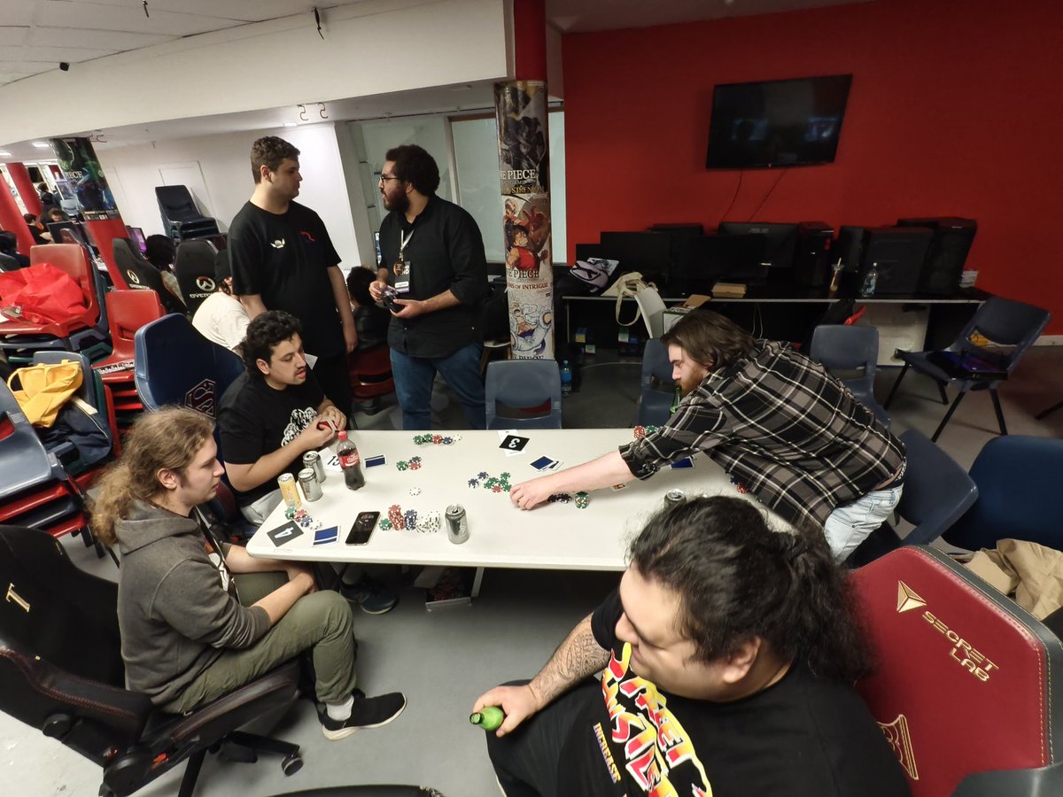 Brownman tweet media