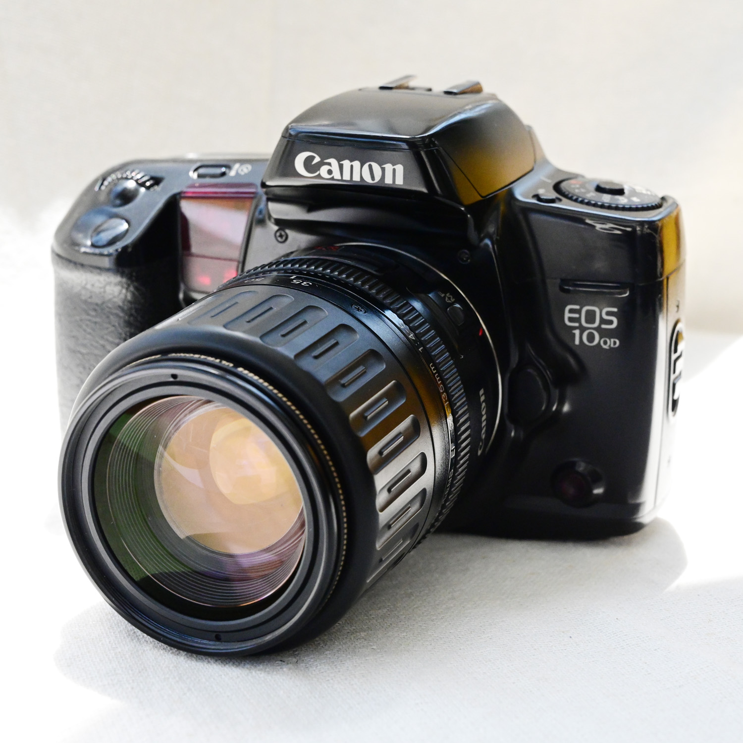 フィルムカメラ CANON EOS100QD Canon EOS100 一眼レフカメラ フィルムカメラ ブラック - メルカリ