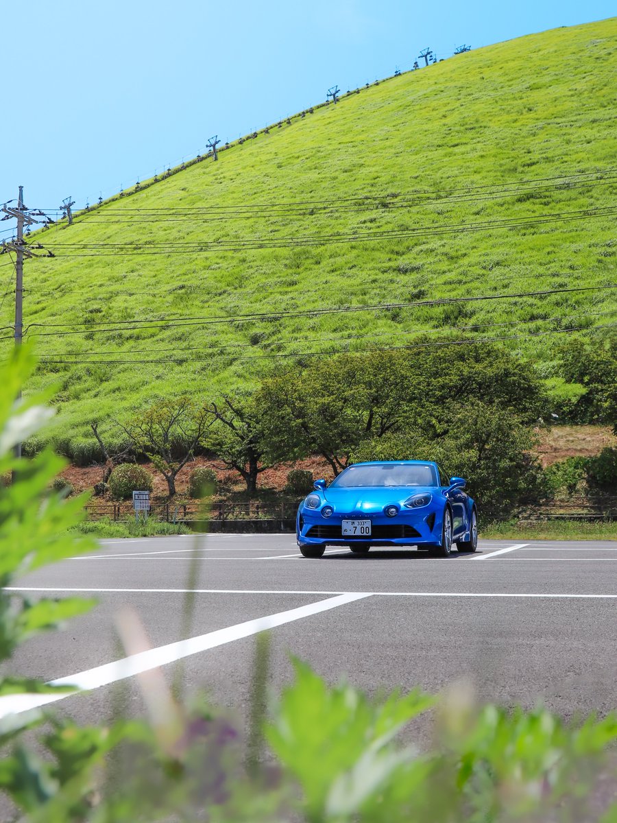 Udonge's tweet image. 📍大室山

アルピーヌのエアコンが直って快適に観光してる
