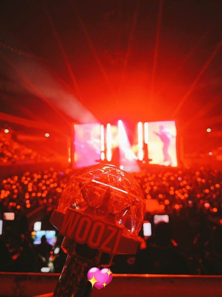 JHwoozi1122's tweet image. 재밌었당🇹🇼