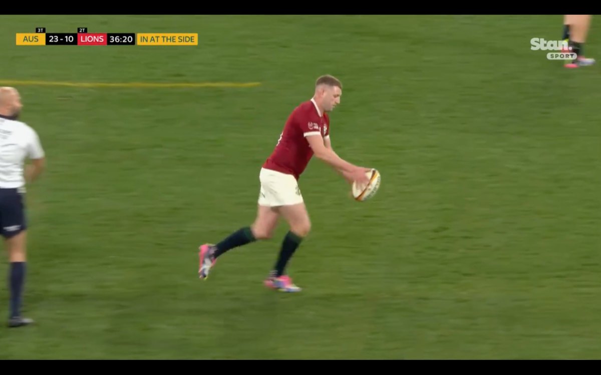 Ben Smith tweet media