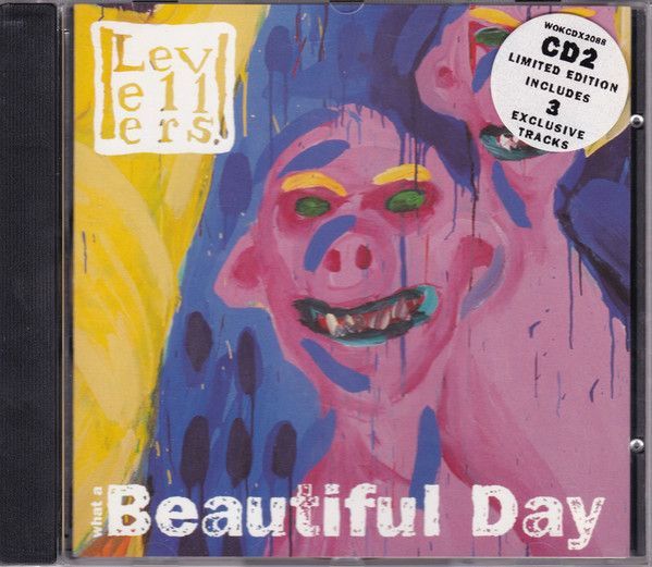 gigsintoon's tweet image. On this day in 1997, @the_levellers released the single Beautiful Day in the UK.

The first single released from their fifth studio album, Mouth to Mouth, it reached number 13 in the UK charts!