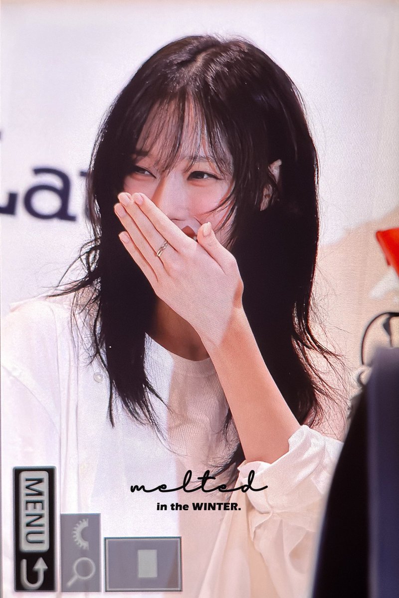 lisamjeong's tweet image. 
