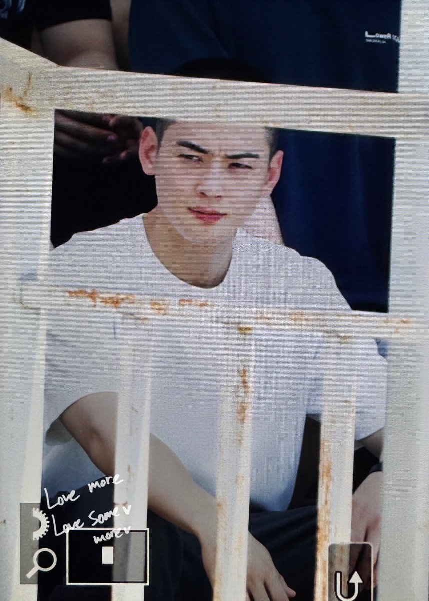 LOVESOME_0330's tweet photo. 250728 잘 다녀오기🫡 @CHAEUNWOO_offcl #아스트로 #ASTRO #차은우 #CHAEUNWOO #ウヌ https://t.co/y6SdJpozKo