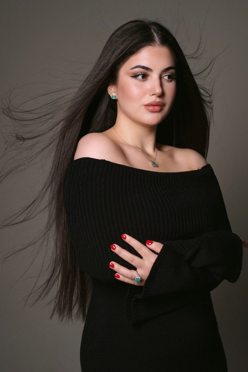 𝐵𝑒𝑎𝑡 𝑦𝑜𝑢𝑟 𝑜𝑤𝑛 𝑟𝑒𝑐𝑜𝑟𝑑𝑠 𝑒𝑣𝑒𝑟𝑦𝑑𝑎𝑦
               B𝑒𝑐𝑎𝑢𝑠𝑒
       S𝑢𝑐𝑐𝑒𝑠𝑠 𝑖𝑠 𝑓𝑖𝑔ℎ𝑡 𝑏𝑒𝑡𝑤𝑒𝑒𝑛
         Y𝑜𝑢 𝑎𝑛𝑑 Y𝑜𝑢𝑟𝑠𝑒𝑙𝑓
Good 🤝Morning 
Happy🕉Monday