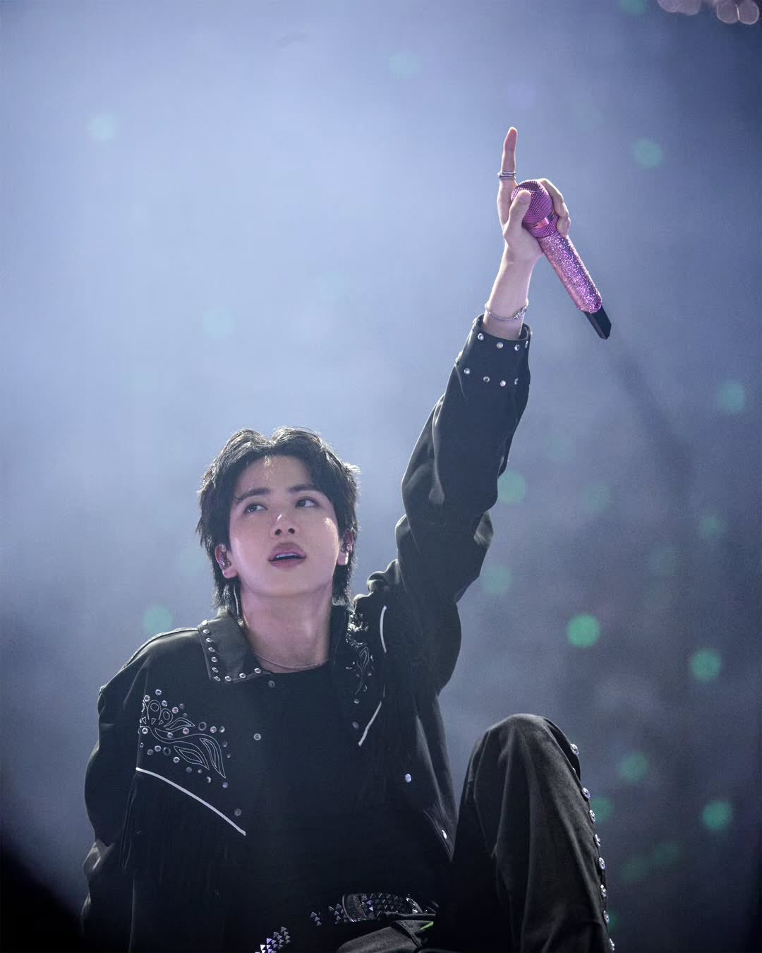 防弾少年団 ジン BTS（防弾少年団）、大先輩チョー・ヨンピルからのプレゼントに