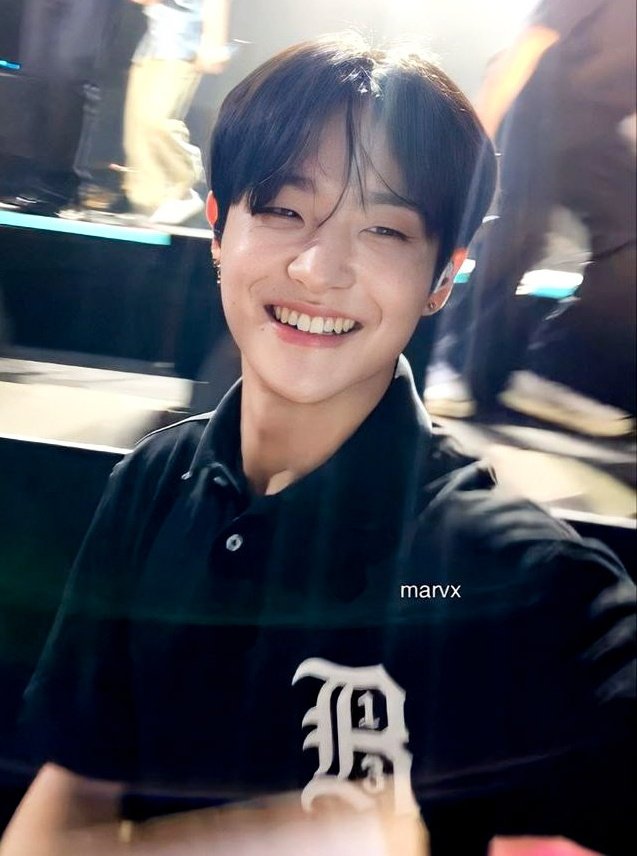 _hourlyjihoon's tweet image. 📸☀️