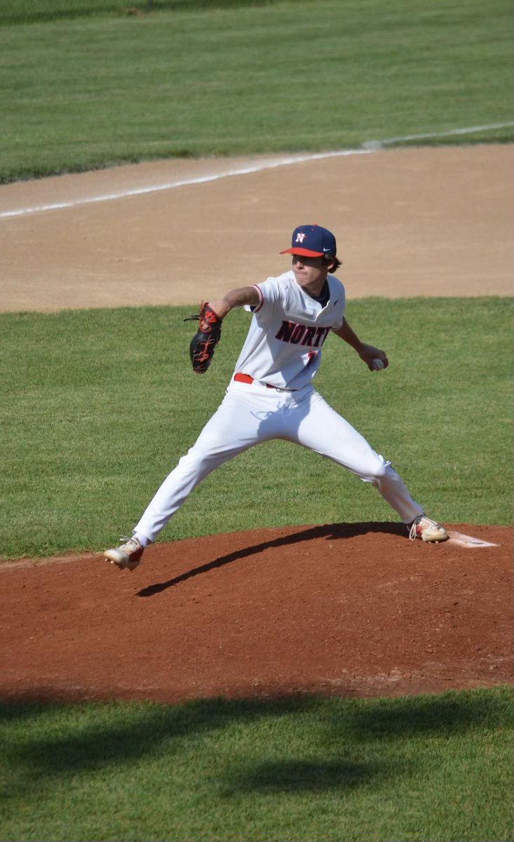 Pitching Stats (Junior Year)
8 Games Started
5-3 W-L
54.0 IP
.153 Batting Average Against
30 hits
13 ER
18 walks
6 hbp
65 strikeouts
1.69 ERA
0.89 WHIP