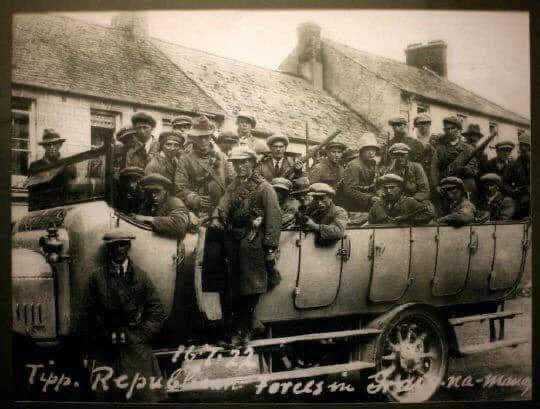 ExploringAlway's tweet image. 🇮🇪Tipperary Republican forces photographed in July 1922.