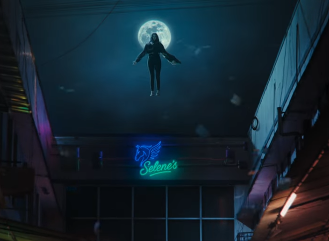 ArunKNairr's tweet photo. Just watched the #Lokah teaser and wow, Malayalam cinema is GROWING UP! Loving the ambition, the Onam superhero energy, and the poster that's giving “AI or Dune?” vibes. Let's see if this our own desi endgame with cosmic chaos or a wild experiment. #Malayalamcinema https://t.co/i7PWFiz0p0