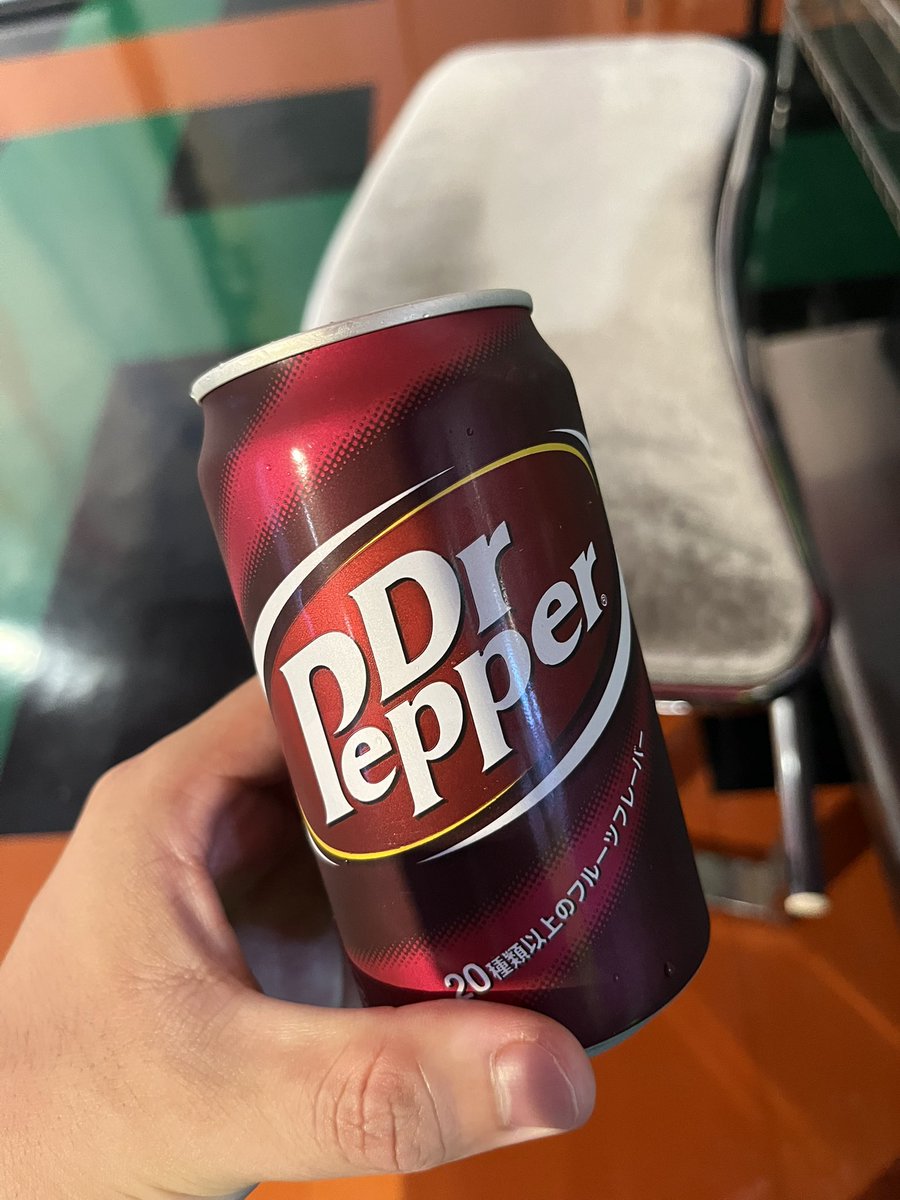 under_bird0304's tweet image. 知的飲料も飲みます( ˘ω˘ )