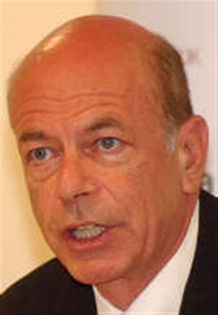 CafcFacts's tweet image. 1️⃣5️⃣ years ago today
28/7/2010: Charlton Athletic chairman Richard Murray has completed a share buy-out that sees him take full control of the football club
"We will now go forward and actively seek new investment," he said. #cafc