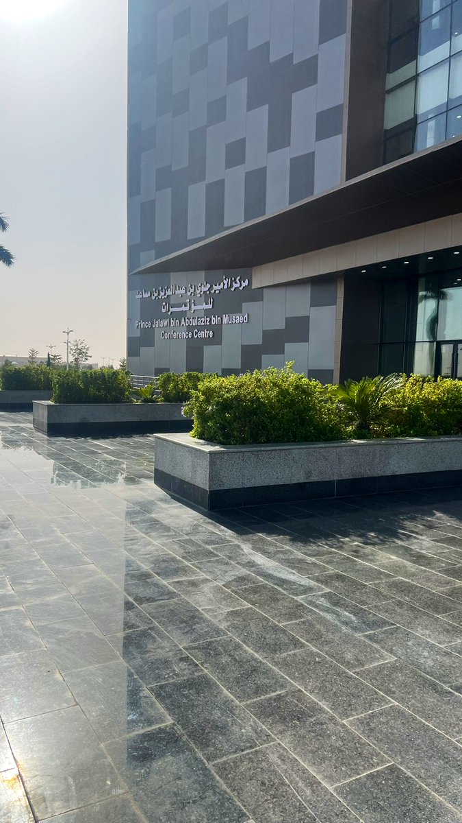 CSTalal's tweet image. أختتمنا أمس مشاركتنا في هاكاثون إمارة نجران التقني (إمارة ثون) ، نتمنى أننا توفَّقنا في طرح فكرتنا أمام اللجنة وفالنا المراكز الأولى 
ونسأل الله التوفيق لي ولجميع المشاركين🤍🤍.

#EmirateThon
#هاكاثون_إمارة_منطقة_نجران_التقني 
#CSIS_NU