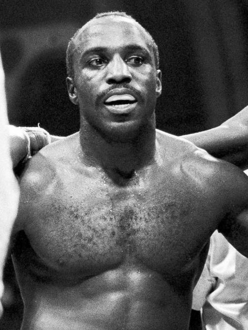 BOXRAW's tweet image. Two-division World Champion and Hall of Fame inductee, &apos;The Camden Buzzsaw&apos; Dwight Muhammad Qawi has sadly passed away aged 72. RIP champ 🕊️ #boxraw