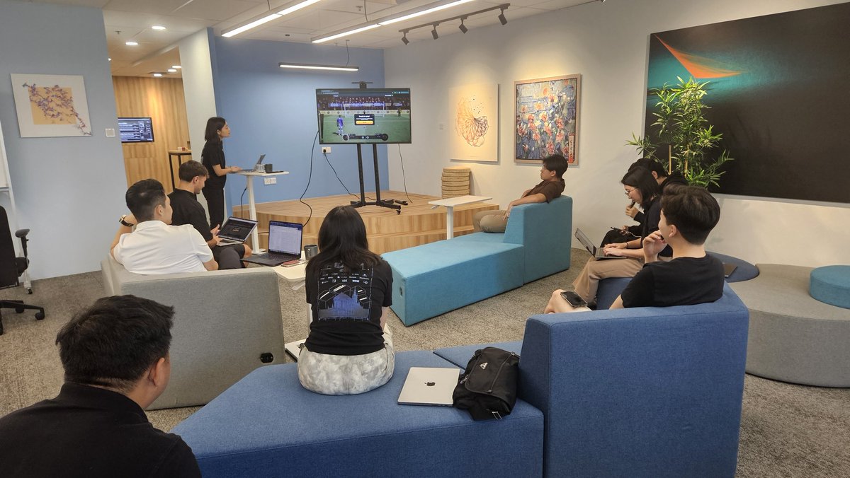 TzApac's tweet image. The Fortify Labs growth phase offsite day 1 begins today! 💫
The morning started with a presentation of the projects' journey in Fortify Labs thus far, and how their products have evolved.
