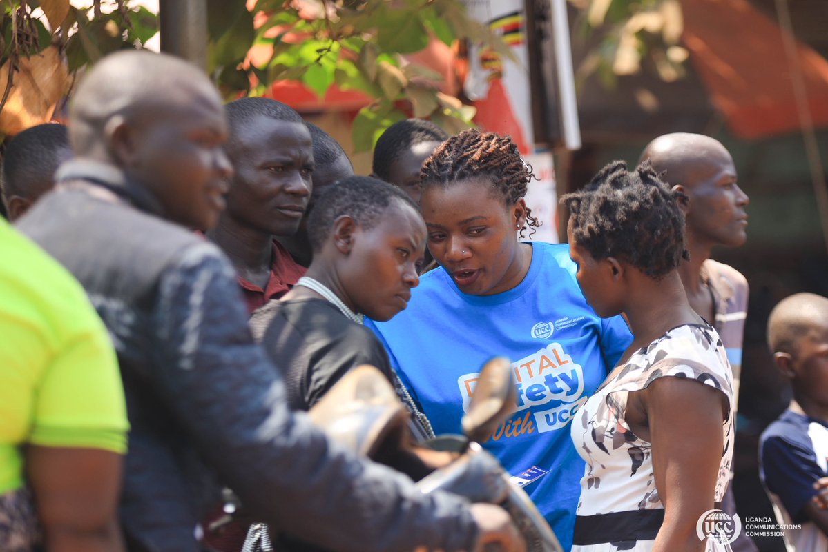 ConsumerUCC's tweet image. 📢 As part of the Digital Safety Campaign in Eastern Uganda, @UCC_Official conducted community activation drives in Jinja District to raise awareness on fake news, bafere (fraudsters), illegitimate devices, UCC’s mandate, and redress mechanisms. #StaySafeOnline #DigitalUganda…