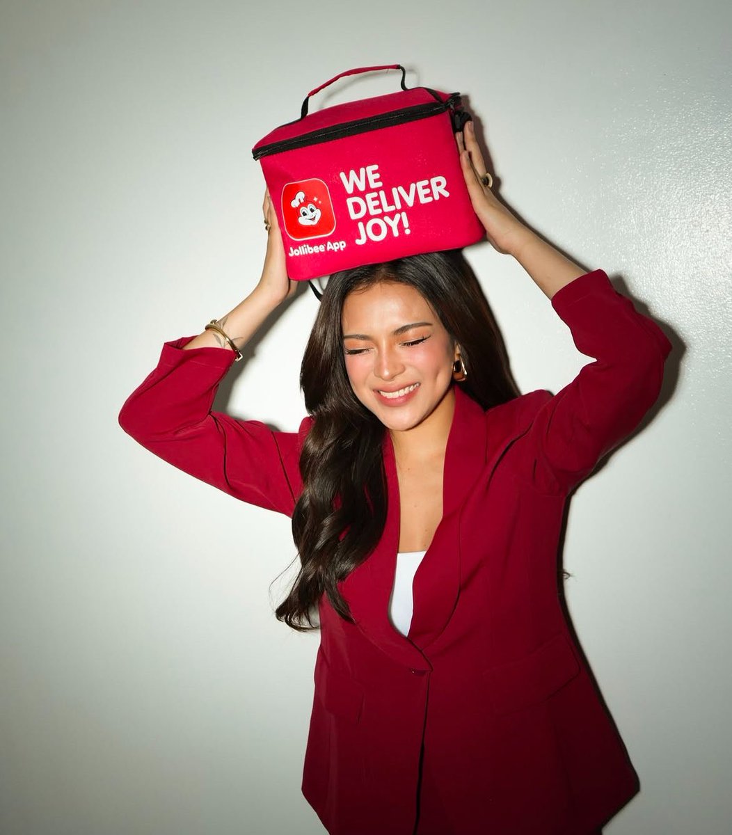 zellereen's tweet image. no words will ever be enough for how proud i am of these two jollibee babies. from quiet beginnings to loud love, from doubted to delivered. every step forward, every soft win, they deserve it all.
JOY DELIVERED WITH MIKBRENT
#MikBrentforJollibee | #JollibeeApp