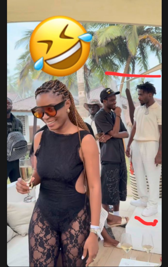 wizi_1X's tweet image. Attend dans leurs gbonhi là tout le monde est nain quoi 🤣🤣🤣🤣