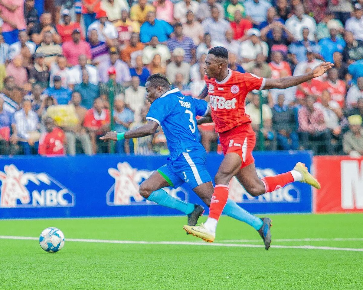 PlanetFutbal's tweet image. &quot;Kwenye uhamisho wa Sowah kwenda Simba,klabu ya Singida haijaingiza hata 100. Sowah amejiunga na Simba bure hii ni baada ya mazungumzo ya Mo na Mlezi wa Singida.Zile habari za 1B ni uongo,Sowah hajauzwa. Ikumbukwe Sowah alikuwa na mkataba wa miaka miwili na Singida&quot;

HANS RAPHAEL