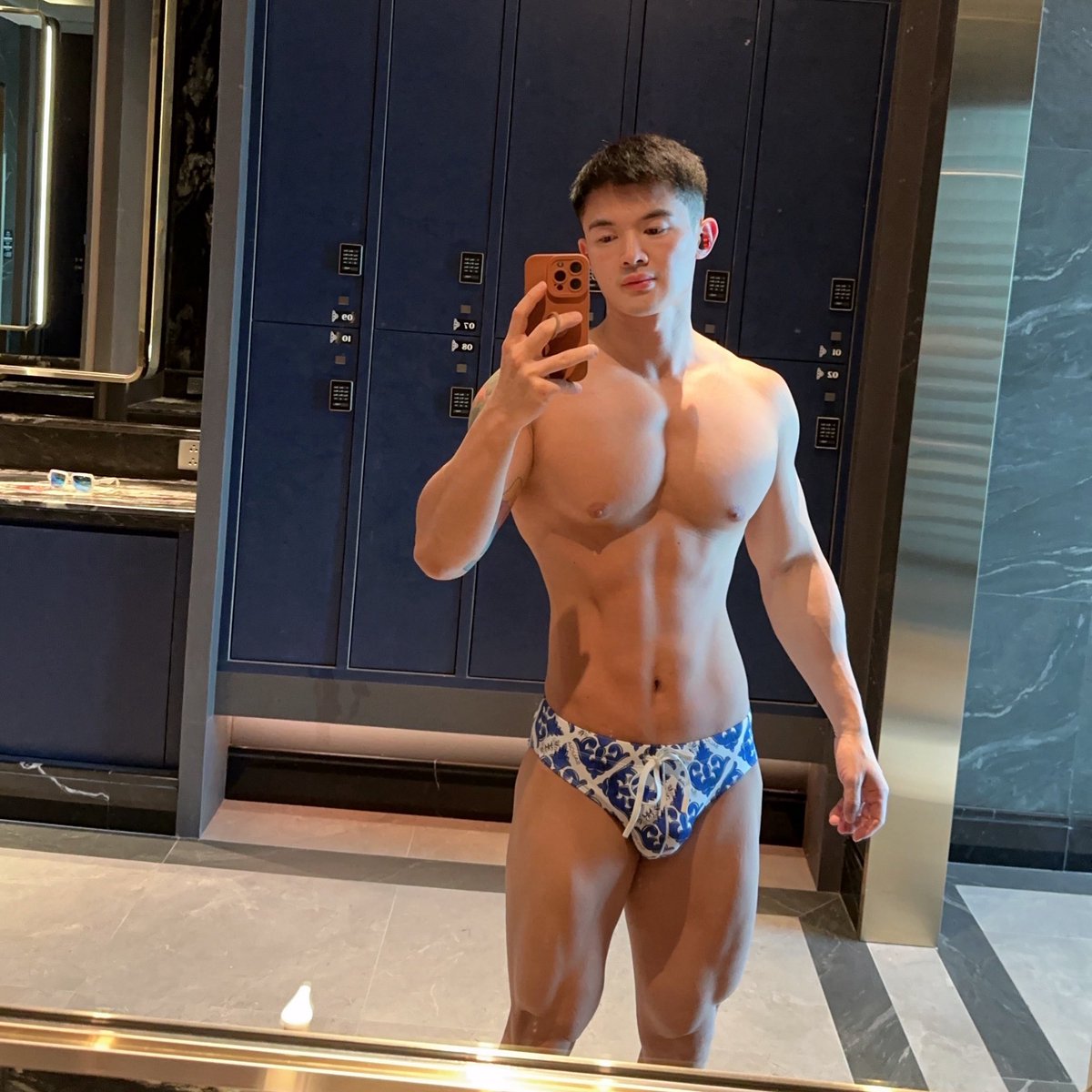 saligia的泳裤很好看