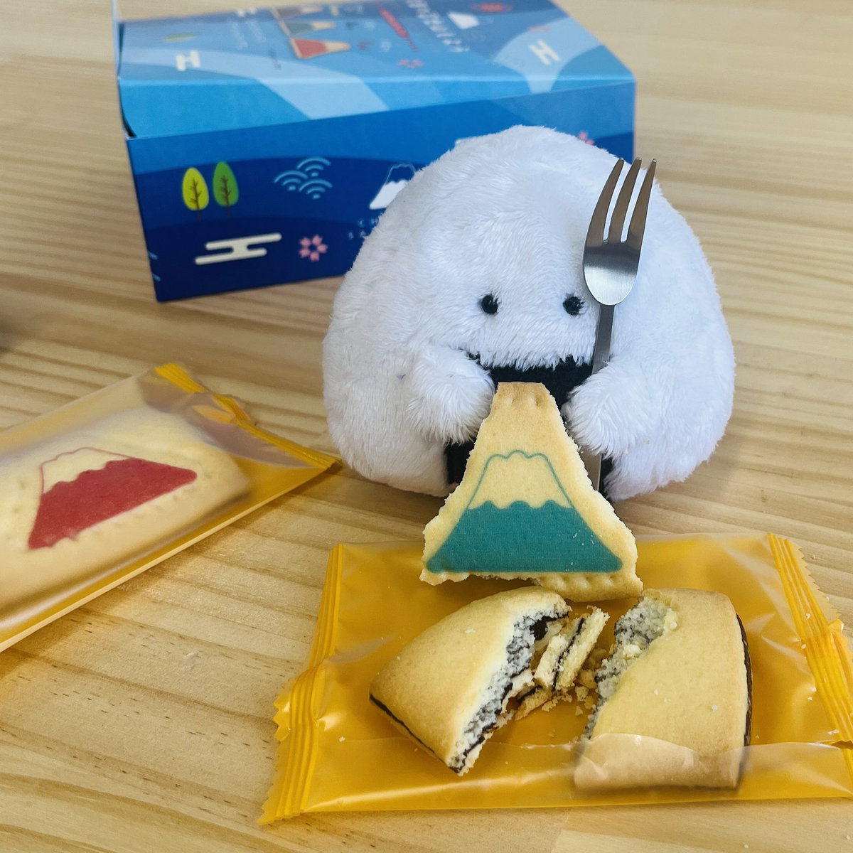 onigirisan_ippn's tweet image. 富士山の形に抜けるんだってｪ🍙

ﾃﾞｷﾀ🍙