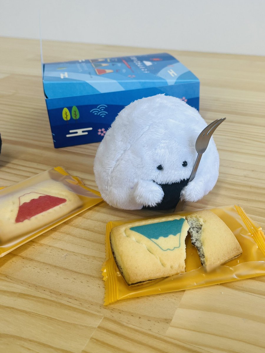 onigirisan_ippn's tweet image. 富士山の形に抜けるんだってｪ🍙

ﾃﾞｷﾀ🍙