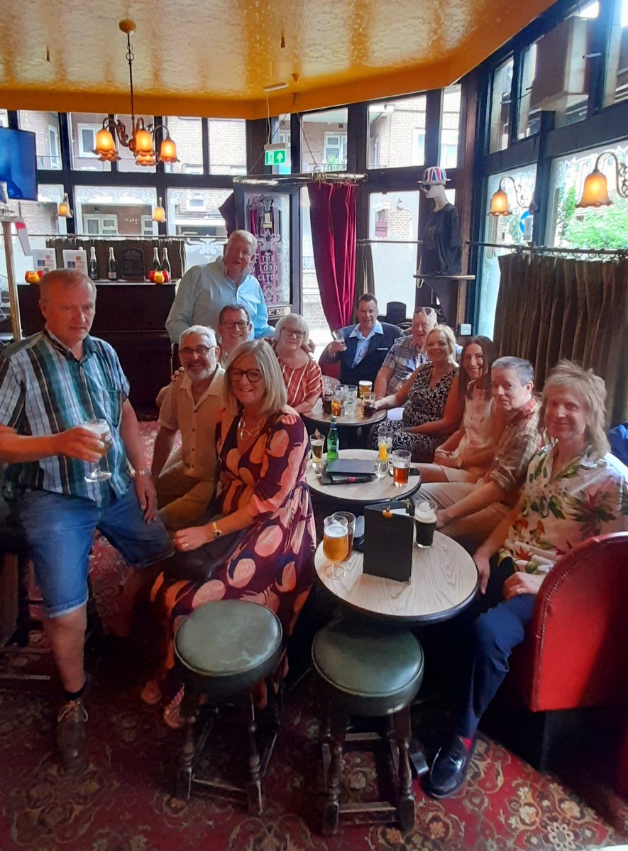 TheMumper's tweet image. The Summer Mumpers pre-match warm up drink.....
Great to see everyone x