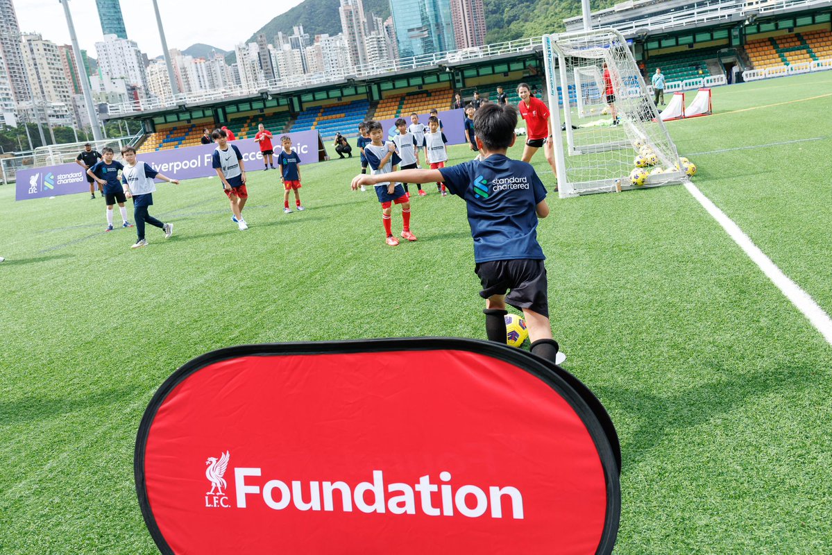 LFCFoundation's tweet image. We were delighted to deliver another memorable experience on the @LFC Tour this time at our @StanChart Soccer Clinic in Hong Kong π