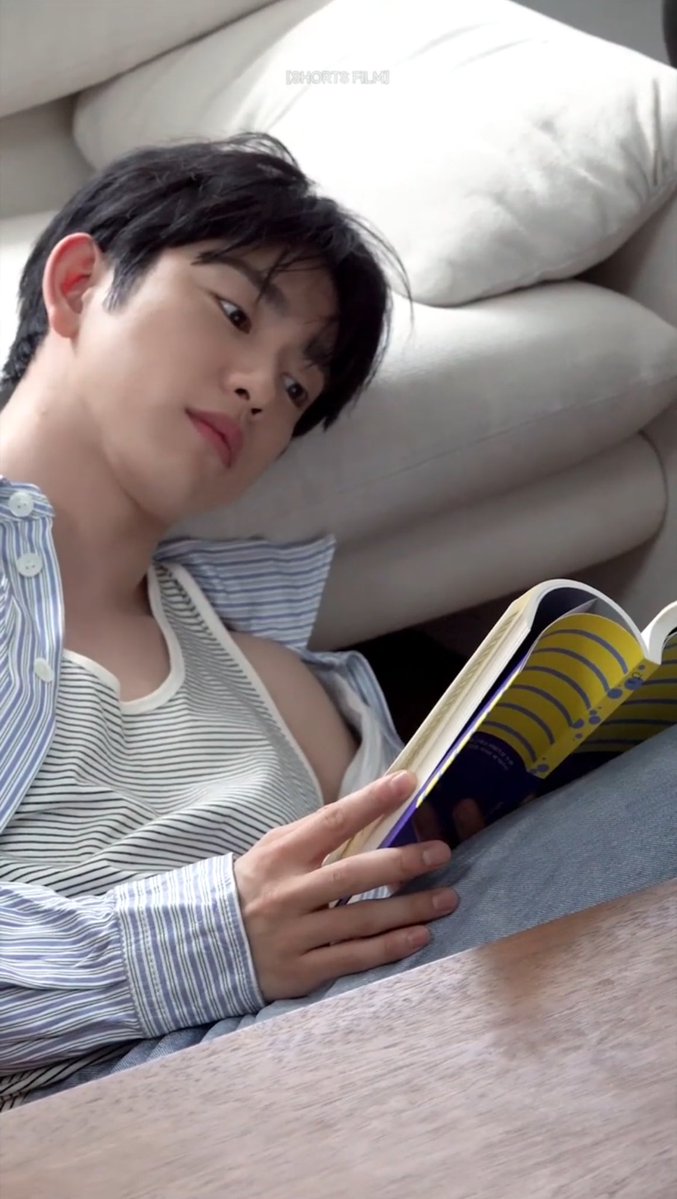 withjinyoung922's tweet image. 미틴