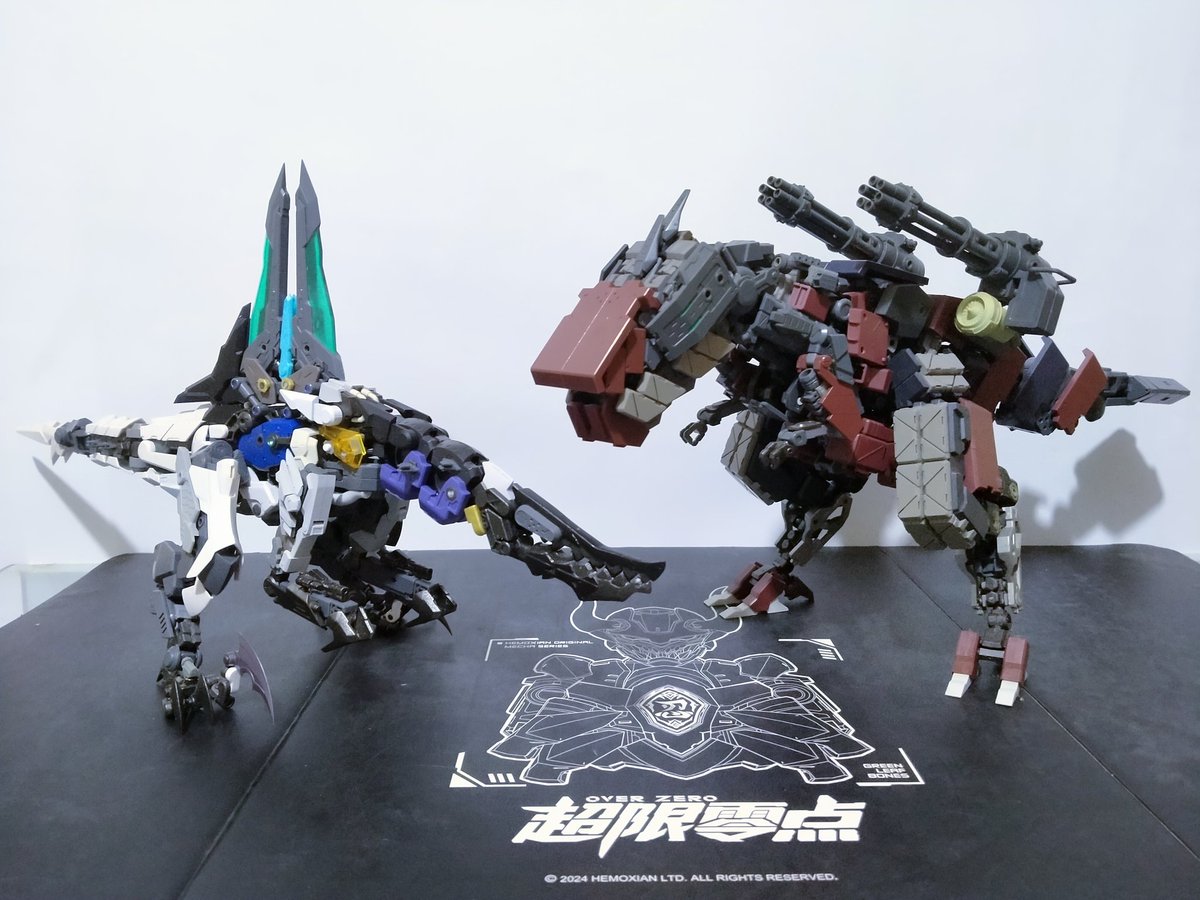 Rezal99220151's tweet image. these 2 needs to be painted to 😵‍💫
not hexagear but using kotobukiya stuff like Hexagear, frame arms, gigantic arms and MSG..
me love dino mech 😍

#hexagear #framearms #kotobukiya