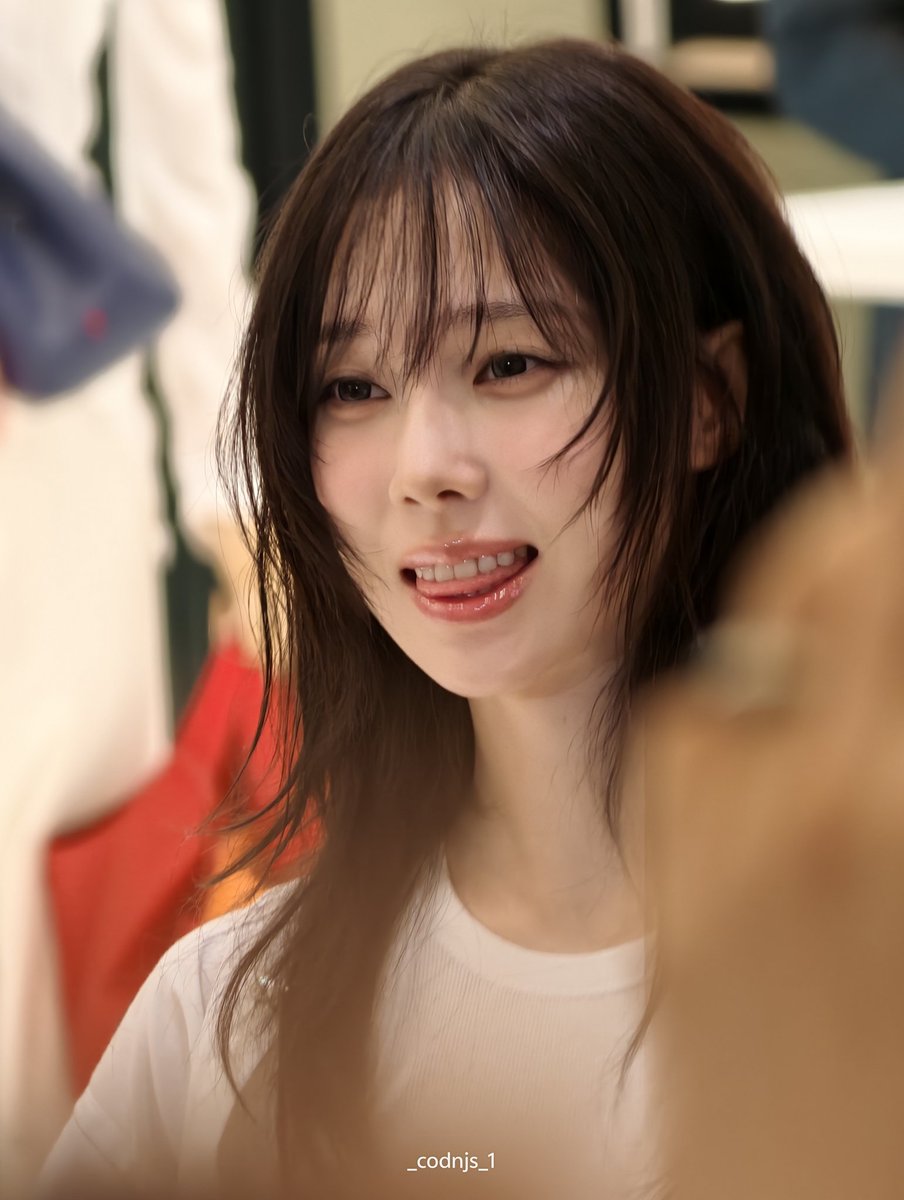 lisamjeong's tweet image. wolfcut winter 🫦🫦