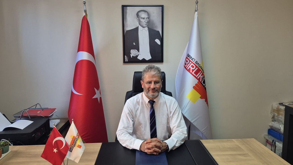 Habere Güven (@habereguven) on Twitter photo Dr. Ahmet Mehlepçi: Aile Hekimine Yönlendirme Uygulaması Sağlıkta Şiddeti Körükleyecek habereguven.com/dr-ahmet-mehle… <a href="/DrMehlepci/">Dr Ahmet Mehlepçi</a> <a href="/dayanismasen/">Birlik ve Dayanışma Sendikası</a> Dr. Ahmet Mehlepçi: Aile Hekimine Yönlendirme Uygulaması Sağlıkta Şiddeti Körükleyecek habereguven.com/dr-ahmet-mehle… <a href="/DrMehlepci/">Dr Ahmet Mehlepçi</a> <a href="/dayanismasen/">Birlik ve Dayanışma Sendikası</a>
