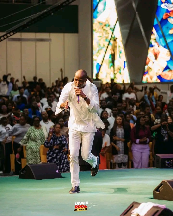 AyoAkande07's tweet image. Run to your favorite digital platform and bask in the new album..
Soak your week.
Run to Him for intimacy and not for bread alone
#Geni