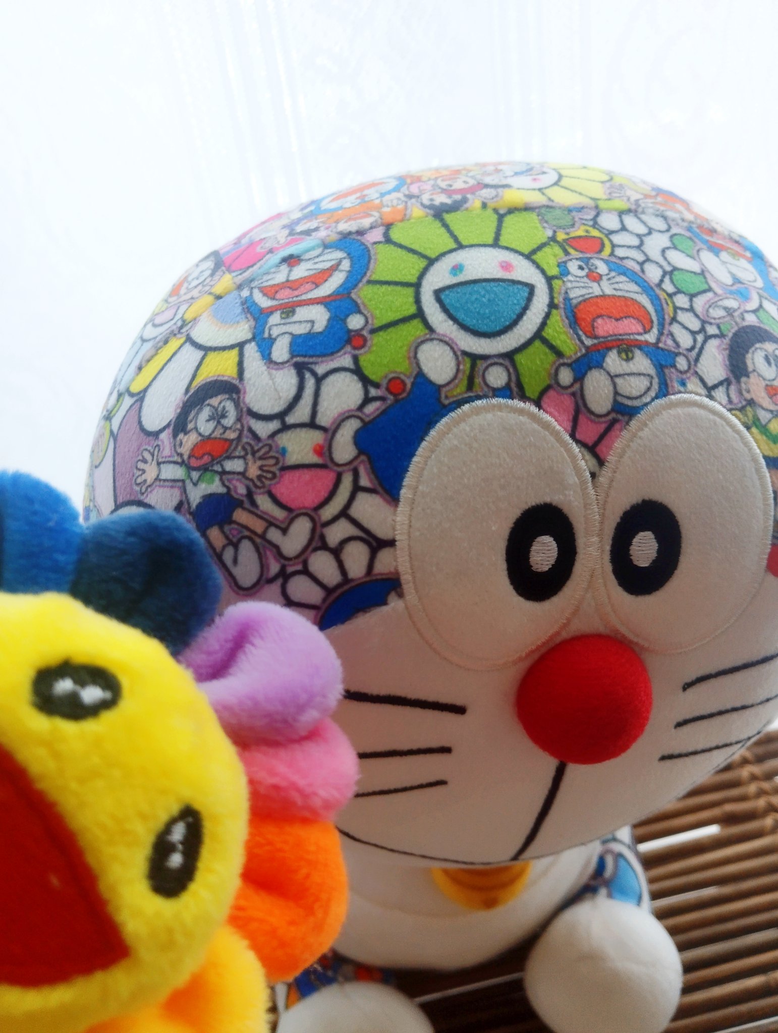 村上隆　カイカイキキ✖️ドラえもんコラボ✨ 9月27日(日)10時より、村上隆 ドラえもんコラボポスター作品