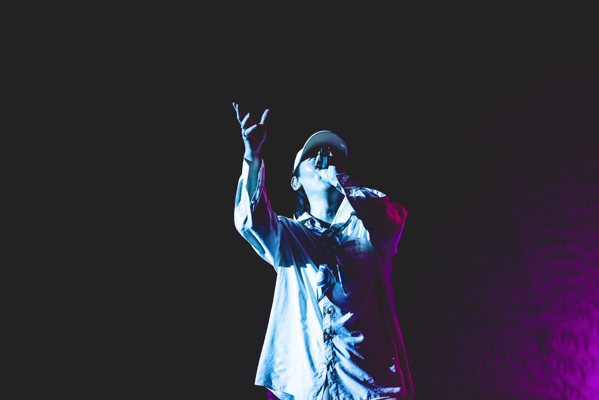 FM802_PR's tweet image. OSAKA MUSIC LOVER -JAPANIMATION ROCKS- 

7/27(日)📍EXPOホール「シャインハット」
(大阪・関西万博会場内)

4組目に #ビッケブランカ が登場✨
@VickeBlanka

当日の様子は後日 #FM802 特番 
8/11(月)19時～21時にて一部O.A.📻

📷渡邉一生(@SPG_NABE)