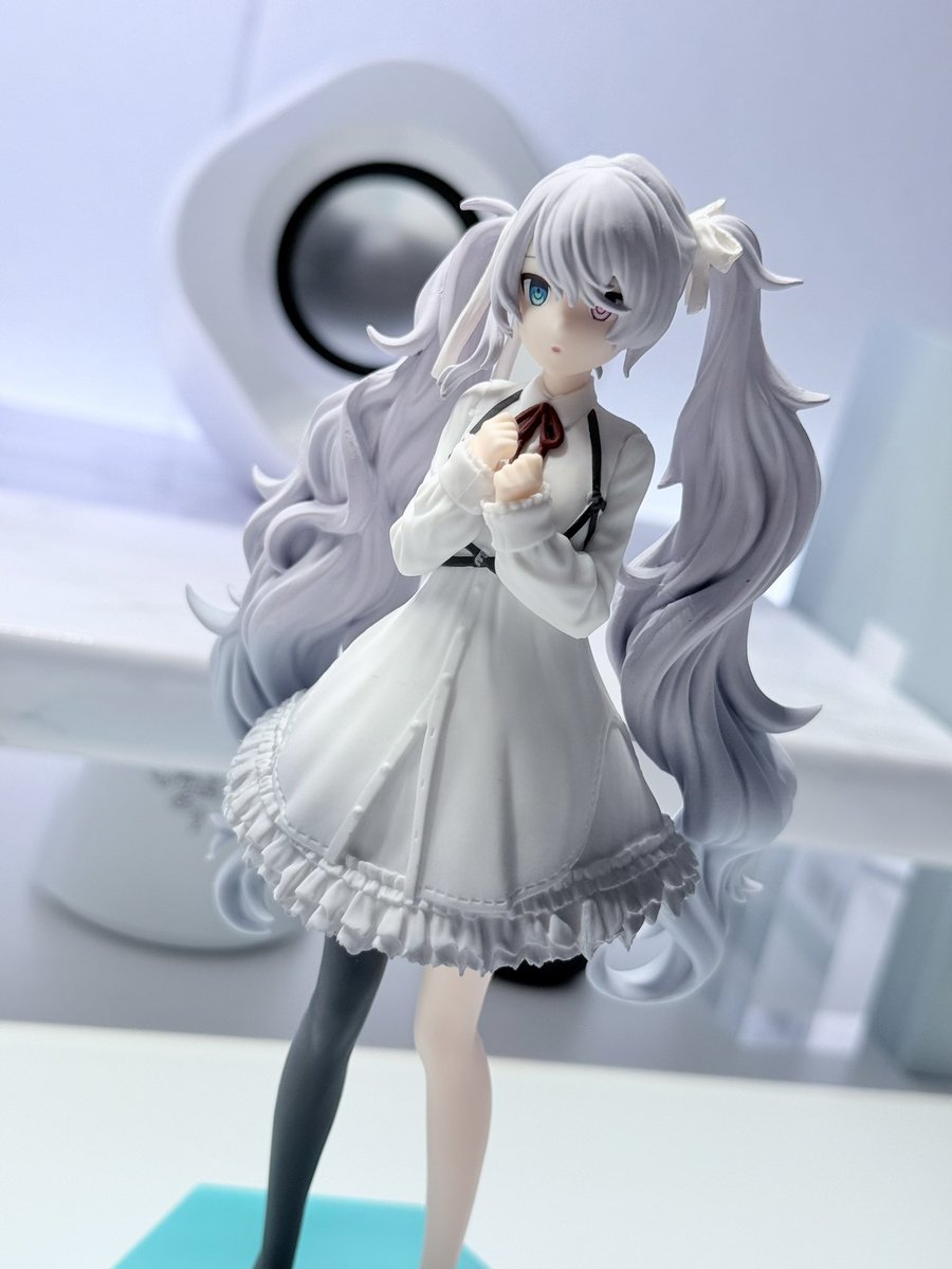 Oo_syk_oO's tweet image. げっとしてきた！
誰もいないセカイのミク！