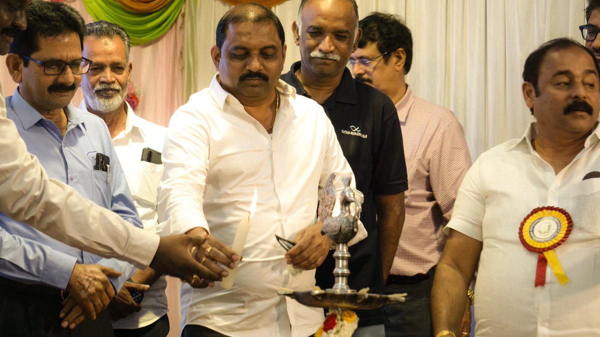 APWA_IN's tweet photo. APWA Membership Drive Kicks Off with Prayer and Jyothi Prajalanana Ceremony
#APWAMembershipDrive #PrayerAndJyothiPrajalanana #APWABeginnings #SpiritualUnity #CommunitySpirit #APWACeremony #apwa https://t.co/lvoFv9N11N