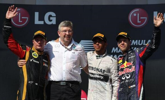 MsportXtra's tweet image. #F1 #OnThisDay, July 28th 2013, @LewisHamilton wins the #HungarianGP, his first with @MercedesAMGF1 . Kimi Raikkonen finished 2nd for Lotus while Sebastian Vettel took 3rd for @redbullracing . overtakefans.com/f1-race-archiv… #MsportXtra @UnracedF1