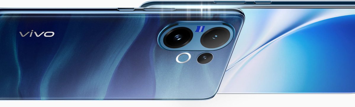 🚨 Vivo V60 is set to launch in India this August! 
✨ Quad‑curved AMOLED display
🔋 Massive 6500mAh battery
📸 100x digital zoom for next‑level shots
🎨 Colors: Auspicious Gold | Moonlit Blue | Mist Gray
📅 Expected date: August 12

Can’t wait for this beauty! 🤩
#Vivo #VivoV60