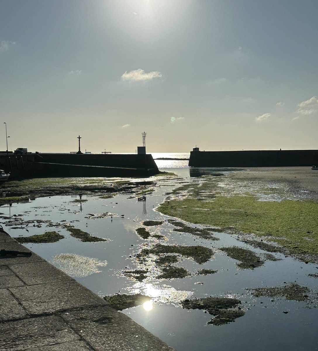 gnsymutterings's tweet image. #Barfleur postcards from an early morning stroll ok the Normandy town of Barfleur