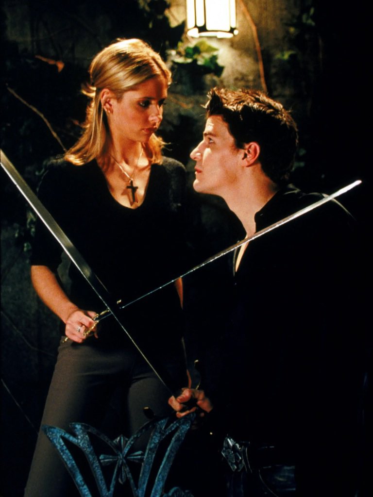 sidoniegab's tweet image. when I’m in the doomed soulmates competition but my opponent is bangel