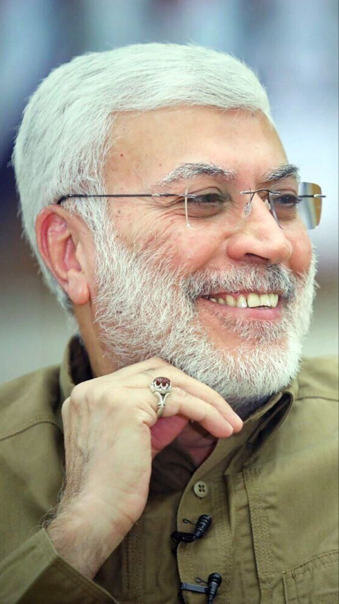 شهيد الحق
زعيم الحشد 
الشايب ابو مهدي المهندس رضوان الله علية
بطل العراق يخافون منك حتى بعد استشهادك 
ويجيك واحد كاعد بيتة بنص حمايتة ويكول اني مقاوم وبطل
الكل يسقطون امام هيبة الشهيد المهندس

         #راعبهم_وانتة_شهيد