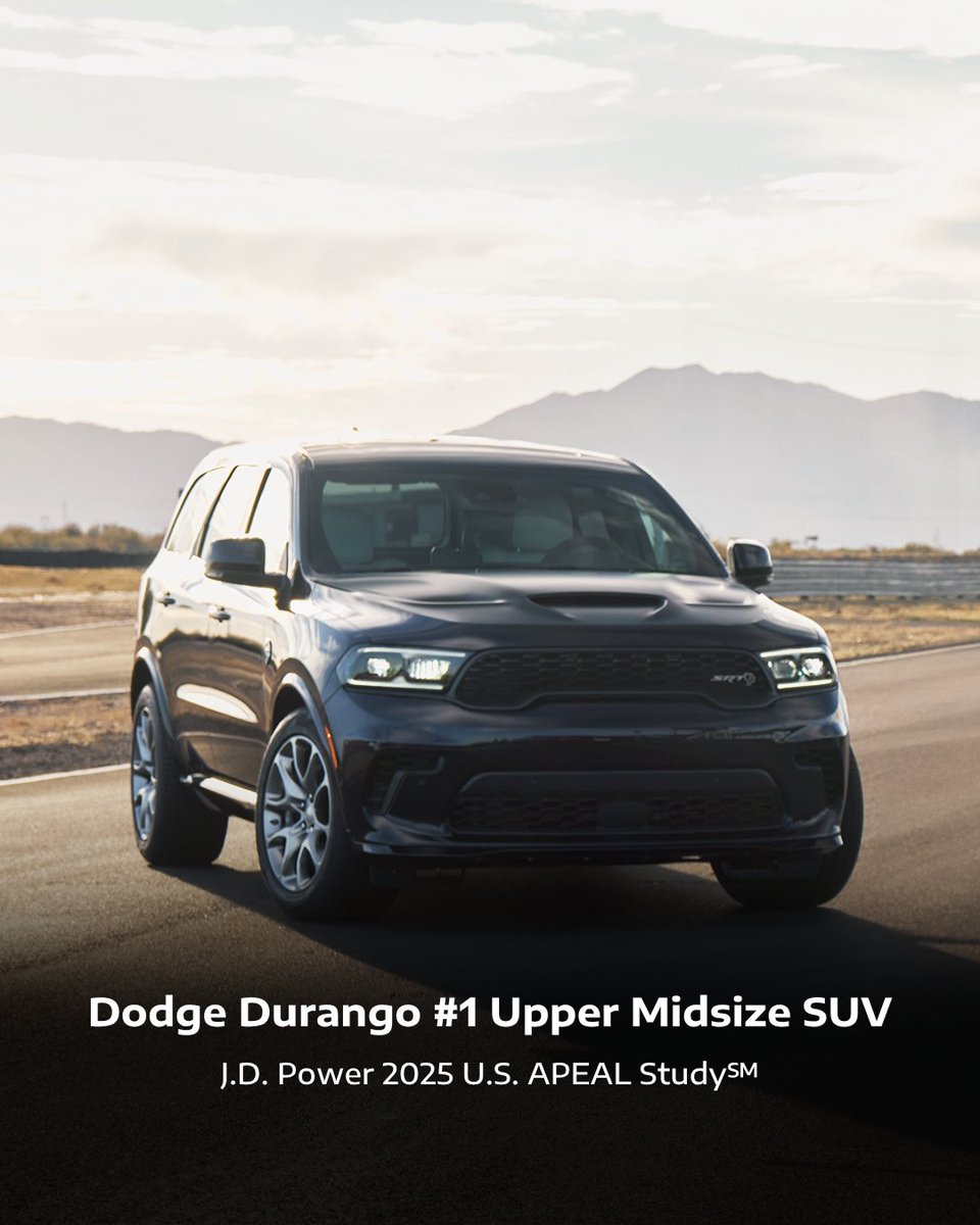 StellantisNAEsp's tweet photo. ¡Resultados del estudio #APEAL 2025 de @JDPower! El Durango lidera en el segmento superior de los SUV medianos y @Dodge sube 31 puntos hasta el segundo puesto entre las marcas generalistas. El @Jeep Grand Cherokee se ubica tercero entre los SUV medianos. https://t.co/J9Y55d8LCe https://t.co/ekyUVWidNm