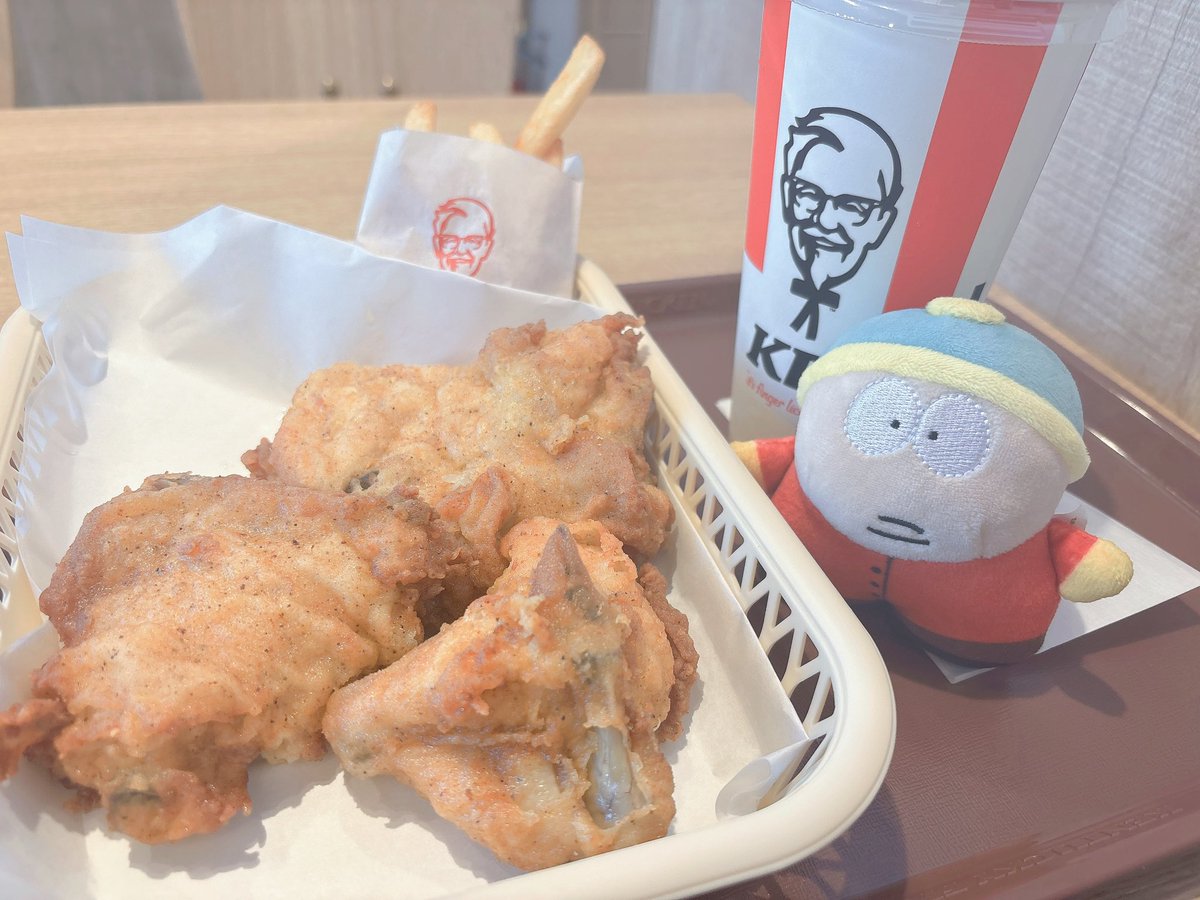 Ama1_2_'s tweet image. ケンタッキー☆☆☆