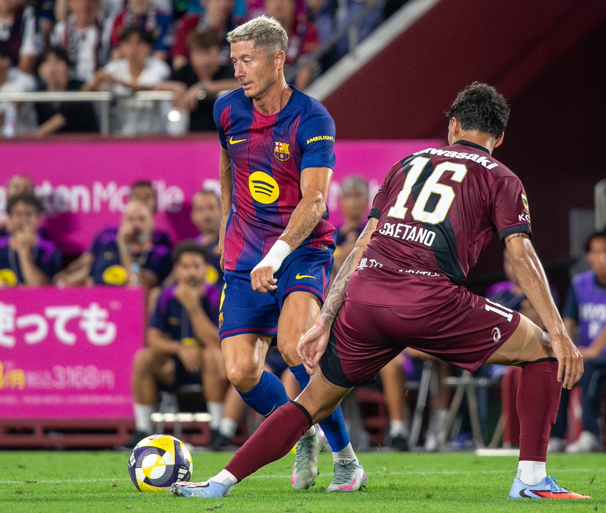 https://bsky.app/profile/lionelpiguet.bsky.social (@lionelpiguet) on Twitter photo After cancelling then cancelling the cancellation, yeah you read that well, <a href="/FCBarcelona/">FC Barcelona</a> faced <a href="/visselkobe/">ヴィッセル神戸</a> in Kobe last night. <a href="/Yamalgalaxy_19/">𝙔𝙖𝙢𝙖𝙡 𝙂𝙖𝙡𝙖𝙭𝙮 🌌</a>, <a href="/Pedri/">Pedri González</a> and <a href="/lewy_official/">Robert Lewandowski</a> all played.
Photos taken for <a href="/JSoccerMagazine/">JSoccerMagazine/JSoccer.com</a> and JSoccer.com After cancelling then cancelling the cancellation, yeah you read that well, <a href="/FCBarcelona/">FC Barcelona</a> faced <a href="/visselkobe/">ヴィッセル神戸</a> in Kobe last night. <a href="/Yamalgalaxy_19/">𝙔𝙖𝙢𝙖𝙡 𝙂𝙖𝙡𝙖𝙭𝙮 🌌</a>, <a href="/Pedri/">Pedri González</a> and <a href="/lewy_official/">Robert Lewandowski</a> all played.
Photos taken for <a href="/JSoccerMagazine/">JSoccerMagazine/JSoccer.com</a> and JSoccer.com
