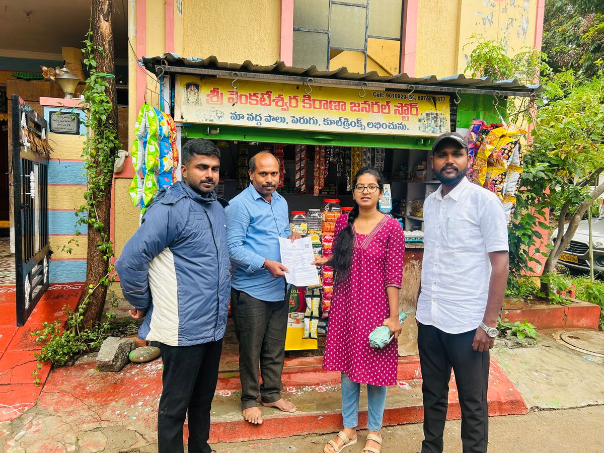 As a part of 100 days cation plan day 55 Trade License activities <a href="/MoHUA_India/">Ministry of Housing and Urban Affairs</a> <a href="/RoopaMishra77/">Roopa Mishra</a> <a href="/tksreedevi/">TK Sreedevi</a> <a href="/cdmatelangana/">C&DMA</a> <a href="/SwachhBharatGov/">Swachh Bharat Urban</a> <a href="/NULM_MoHUA/">DAY-NULM</a> <a href="/amrut_MoHUA/">AMRUT 2.0</a> <a href="/tgmepma/">TMEPMA</a> #Okamarpu_abivrudikimalupu #TelangnaRising #SafaiApnaoBimaariBhagao #TG100DaysActionPlan #SwachhBharat