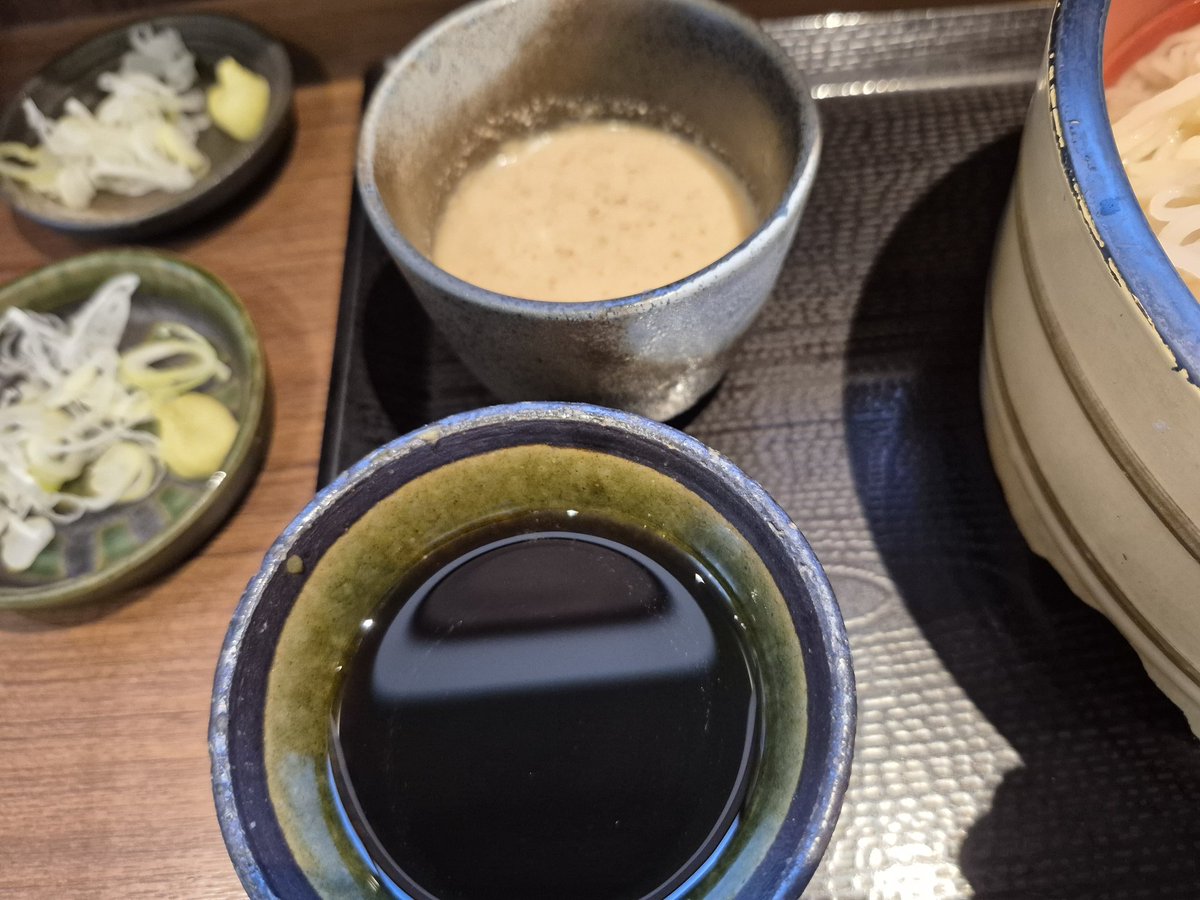 nufan110's tweet image. #まさっち蕎麦

冷や麦始めました