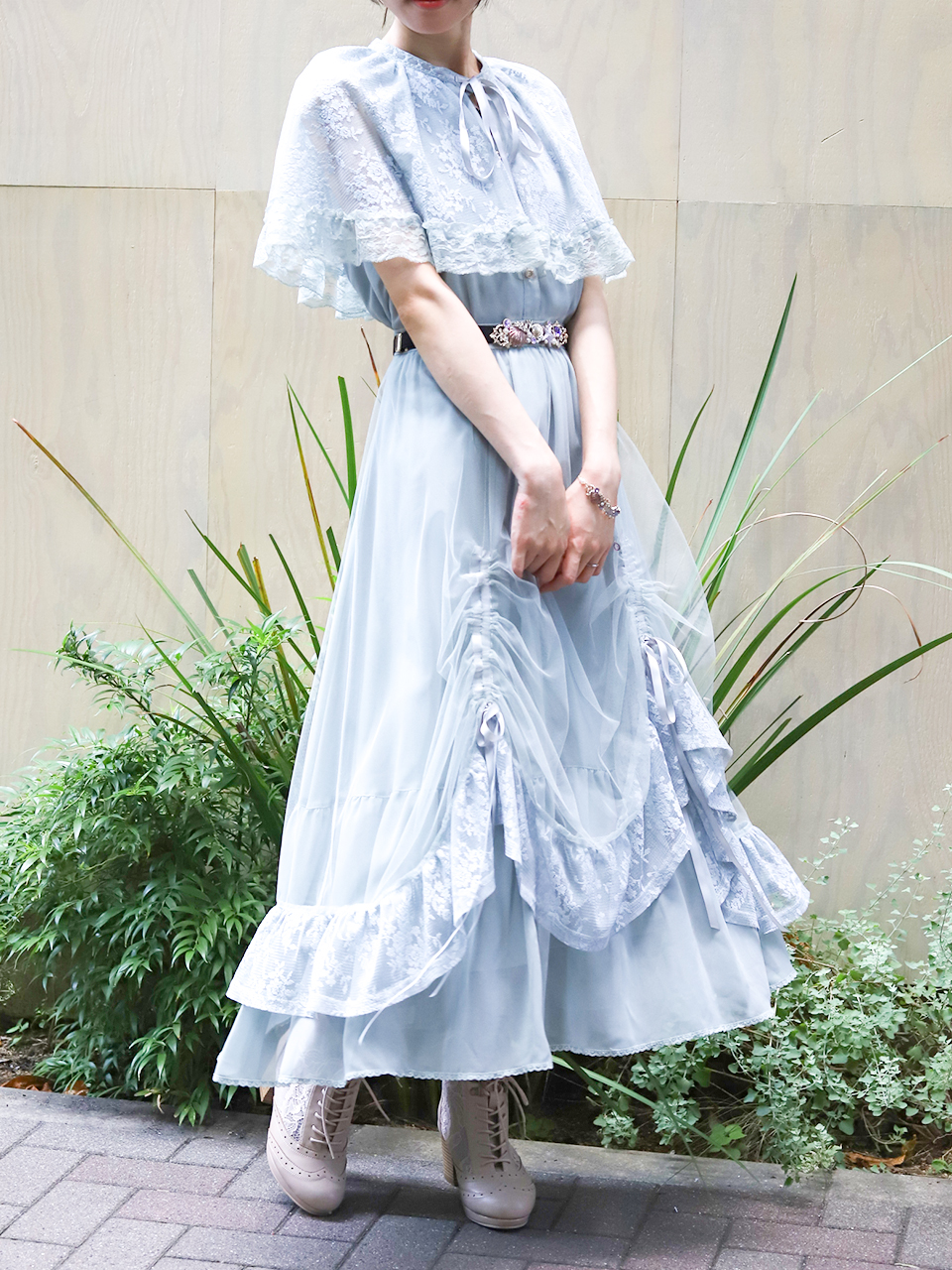 axes femme】彼岸花柄ワンピース 白 axes femme】彼岸花柄ワンピース 白 axes femme（アクシーズファム） axes femme 彼岸花柄ワンピース